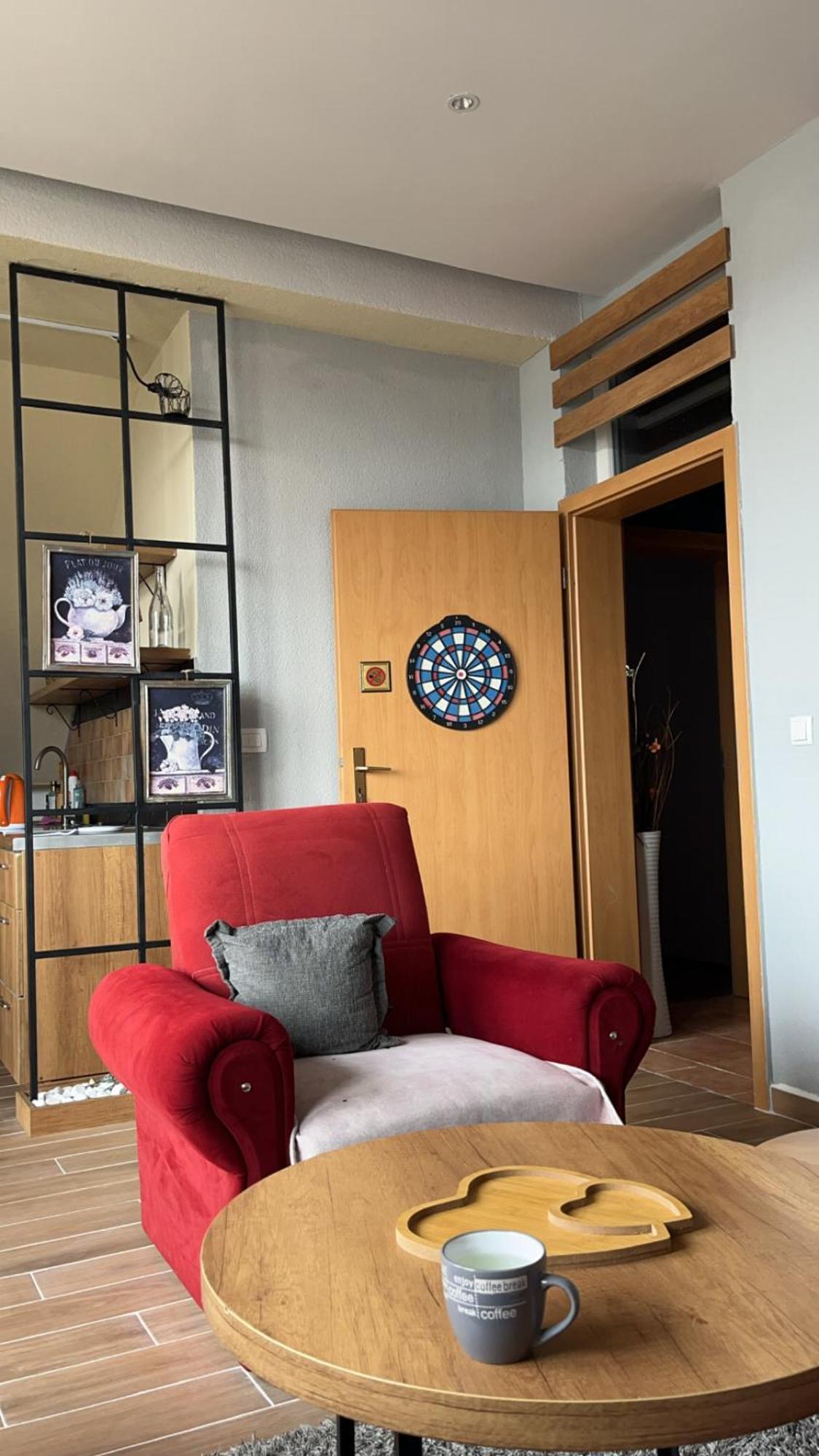 Ora-Prn,Cosy Apartment In The City Center Pristina Eksteriør billede